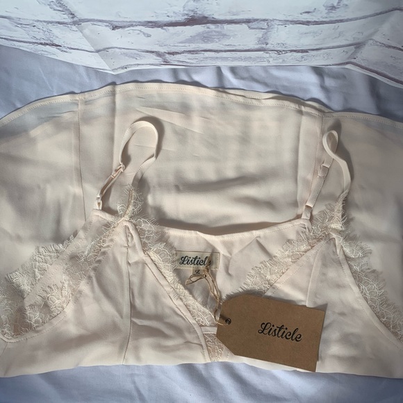 NWT Listicle Lace Cami - Picture 6 of 6